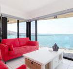 2 Lanimer 14 Mitchell Street beautiful waterfront property with spectacular views - Holiday Cairns