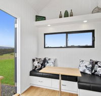 TINY HOME......BIG views - Holiday Cairns
