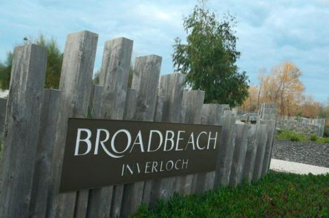 ONE LEVEL At BROADBEACH RESORT - Holiday Cairns 0