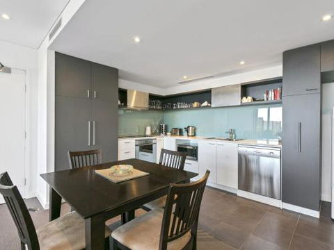 LORNE CHALET APARTMENT 36 Central Location - Holiday Cairns 6