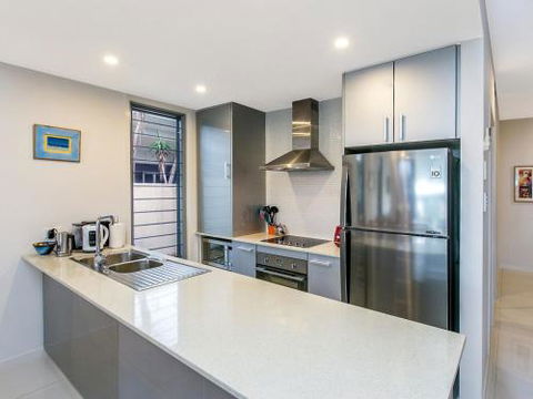 SEA RENITY On KAMALA - Holiday Cairns 6