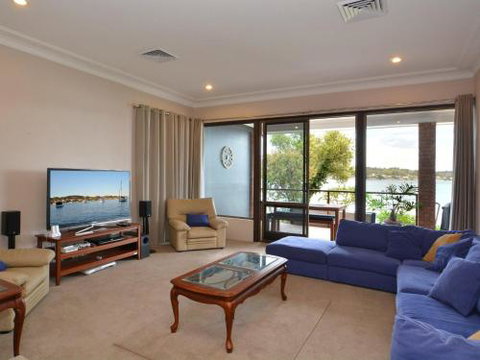 Fishing Point Shores - Holiday Cairns 4