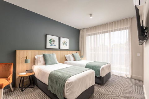 Club Old Bar Motel - Holiday Cairns 4