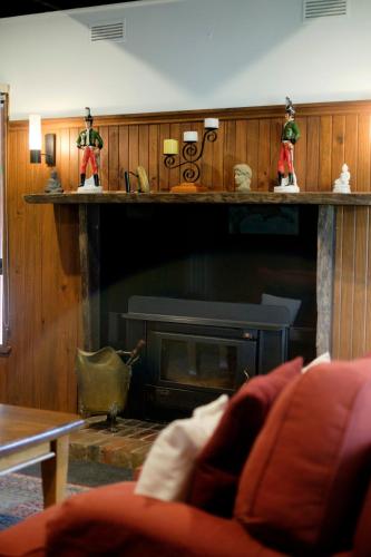 Fergusson Winery Homestead Accomodation - Holiday Cairns 4