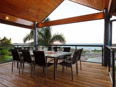 Venabu On Garuwa 20 Garuwa Street Spectacular House With Fabulous Views - Holiday Cairns 4