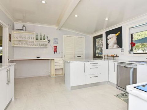 Just Listed Blaxlands Homestead The Very Best Location In The Valley Walk To Everything - Holiday Cairns 1