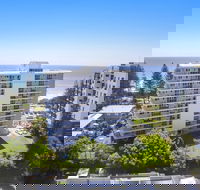 Solnamara Beachfront Apartments - Holiday Cairns