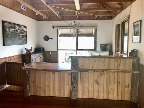 Daysy Hill Country Cottages - Holiday Cairns 0