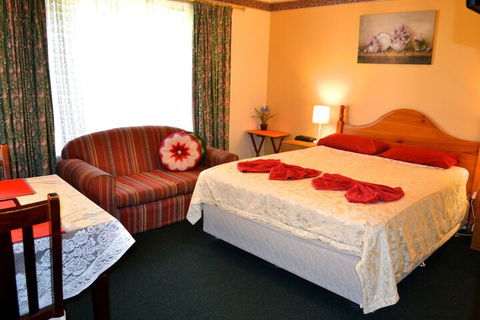 Palms Bed & Breakfast - Holiday Cairns 3