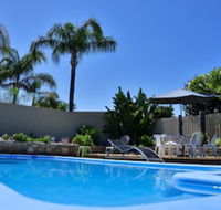 Palms Bed  Breakfast - Holiday Cairns