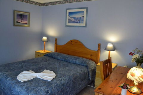 Palms Bed & Breakfast - Holiday Cairns 4
