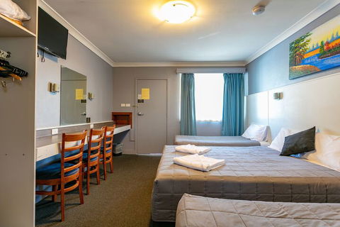 Hunter Valley Motel - Holiday Cairns 6