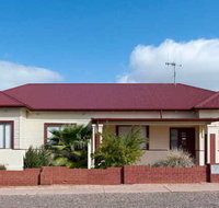 Playford Lodge
