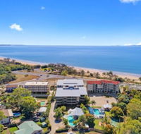 Beaches on Lammermoor Apartments - Holiday Cairns