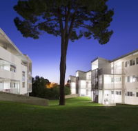 Murdoch University Village - Holiday Cairns