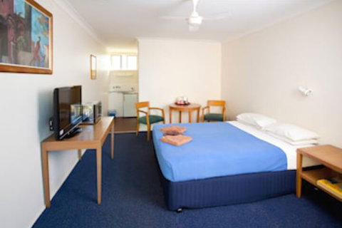 Sundale Motel - Holiday Cairns 3