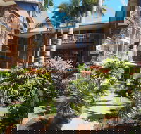 Oceanside Cove Holiday Apartments - Holiday Cairns