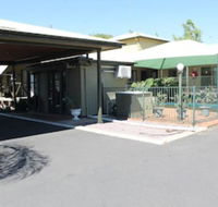 Lake Forbes Motel - Holiday Cairns