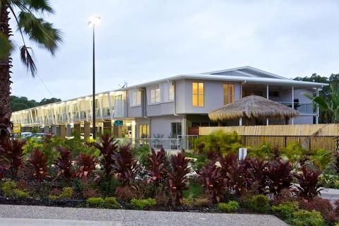 The Coast Motel - Holiday Cairns 4