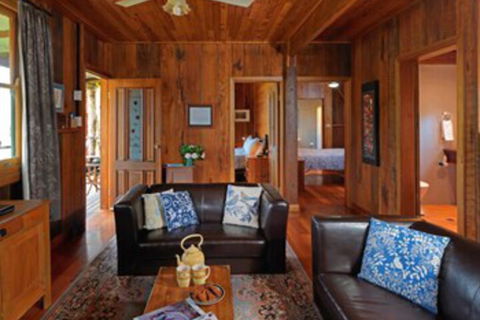 Cedar Creek Cottages - Holiday Cairns 7