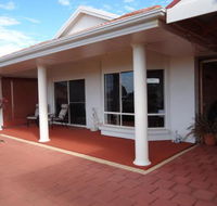 Close Encounters Bed  Breakfast - Holiday Cairns