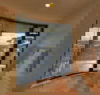 Sheer Pleasure Accommodation - Holiday Cairns