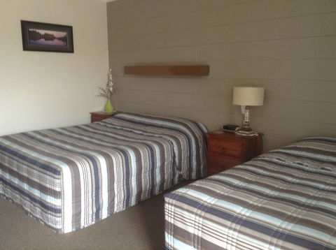 Admella Motel - Holiday Cairns 0
