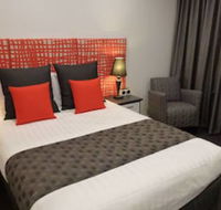 Golden Chain Tower Motor Inn - Holiday Cairns
