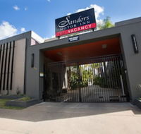 Sandors Motor Inn - Holiday Cairns