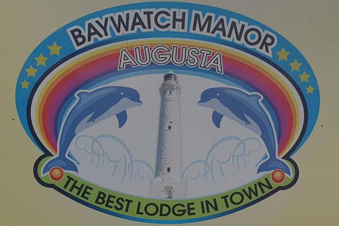 Baywatch Manor Augusta - Holiday Cairns 5