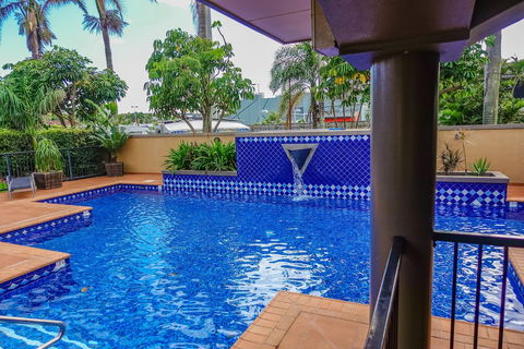 Mackay Resort Motel - Holiday Cairns 2
