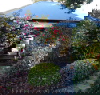 Hills Havens Cottages - Holiday Cairns