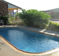 Highway Inn Motel - Holiday Cairns