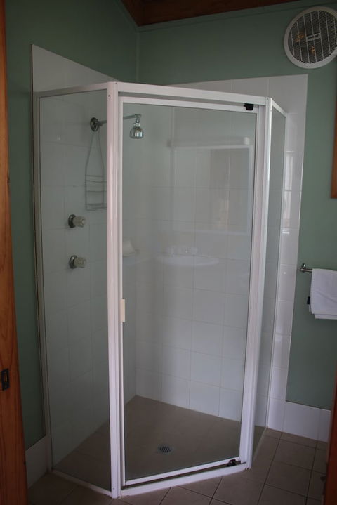 Lani's Holiday Island - Caravan Park - Holiday Cairns 5
