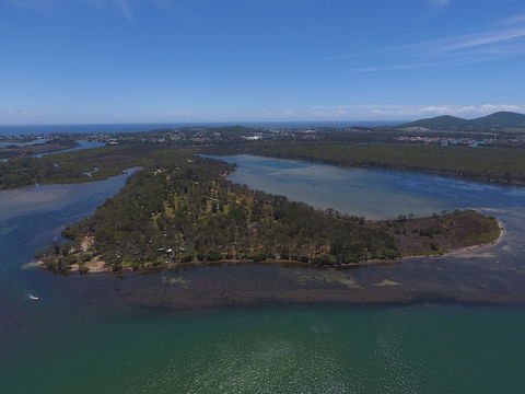 Lani's Holiday Island - Caravan Park - Holiday Cairns 0