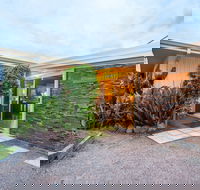 Rustic Retreat Esperance - Holiday Cairns