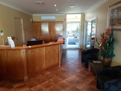 Emerald Explorers Inn - Holiday Cairns 5