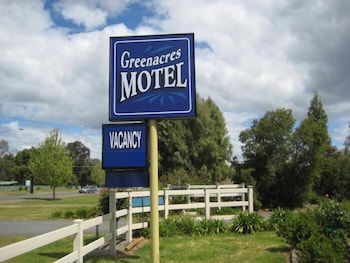 Greenacres Motel - Holiday Cairns 4