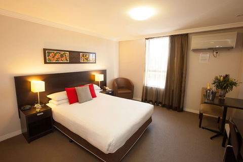 Wine Country Motor Inn - Holiday Cairns 5