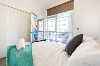 Vance 2Bdr Melbourne Apartment - Holiday Cairns 2