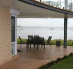 1 The Clippers 131 Soldiers Point Road fabulous waterfront unit - Holiday Cairns