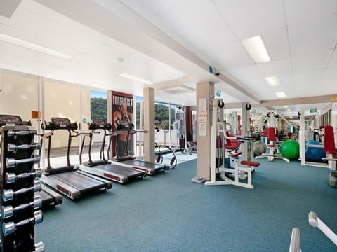 Hinterland Luxury 1 Bedroom Hinterland View Apt - Holiday Cairns 3