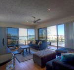 Champagne court 10 - Holiday Cairns