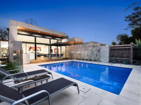 FAIRSEA RETREAT RYE - Holiday Cairns 5