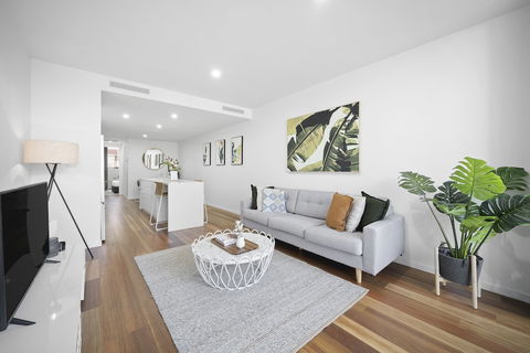 Urban Rest - Founders Lane - Holiday Cairns 2