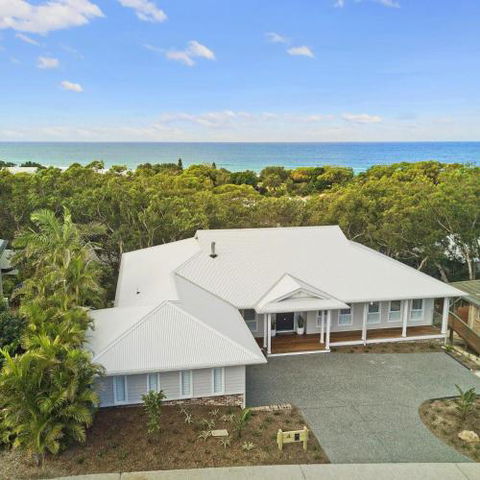 A Home Like Few Others - Holiday Cairns 1