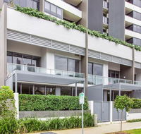 Trc1301 PR - Holiday Cairns