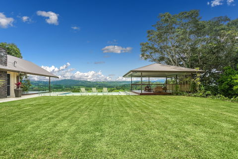 A PERFECT STAY Serene Myocum - Holiday Cairns 0