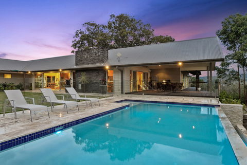 A PERFECT STAY Serene Myocum - Holiday Cairns 5