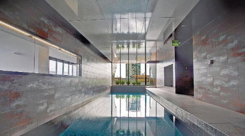 A Modern 2BR CBD Apt City Views FREE Parking - Holiday Cairns 4